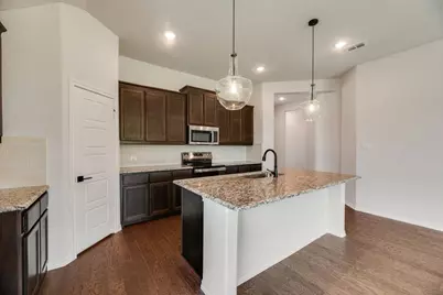284 Coronado Court, Granbury, TX 76048 - Photo 5