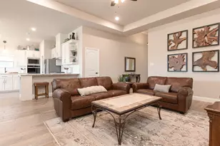 912 Meadow View Dr, Cleburne, TX 76033 - Photo 13