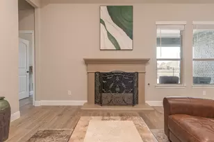 912 Meadow View Dr, Cleburne, TX 76033 - Photo 25