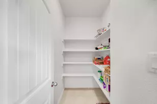 8888 Abner Rd, Oak Ridge, TX 75161 - Photo 13