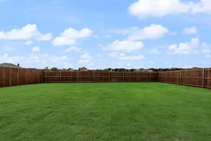 261 Coronado Ct, Granbury, TX 76048 - Photo 17