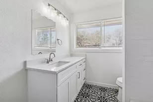 1426 Cape Cod Dr, Dallas, TX 75216 - Photo 29