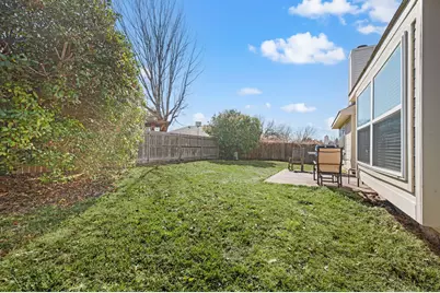 8116 Chamizal Drive, Haltom City, TX 76137 - Photo 35