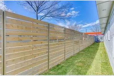 4927 San Jacinto Street #107, Dallas, TX 75206 - Photo 3