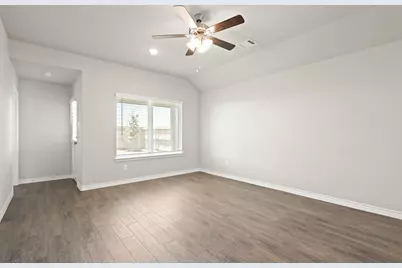 7021 Trestle Street, Crowley, TX 76036 - Photo 5