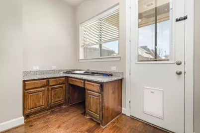 1320 Blue Lake Boulevard, Arlington, TX 76005 - Photo 9