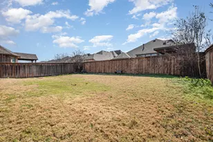 1320 Blue Lake Blvd, Arlington, TX 76005 - Photo 35