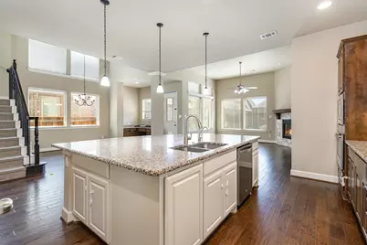 1320 Blue Lake Boulevard, Arlington, TX 76005 - Photo 11