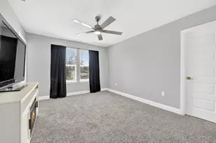 430 Davidson St, Garland, TX 75040 - Photo 23