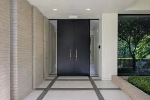 2100 Indian Creek Dr, Westover Hills, TX 76107 - Photo 3