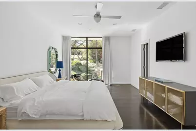 2100 Indian Creek Drive, Westover Hills, TX 76107 - Photo 17