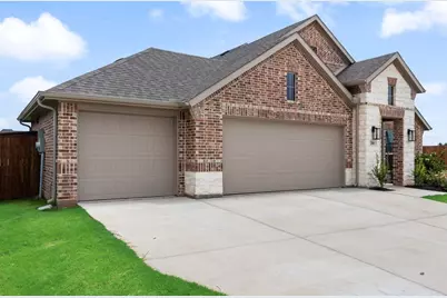 288 Coronado Court, Granbury, TX 76048 - Photo 1