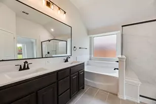 288 Coronado Ct, Granbury, TX 76048 - Photo 13