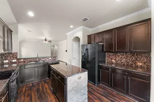 9124 Wayne St, Cross Roads, TX 76227 - Photo 5