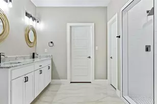 2129 Christine Dr, Granbury, TX 76048 - Photo 15