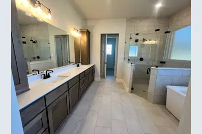 528 Lantana Drive, Weatherford, TX 76082 - Photo 9