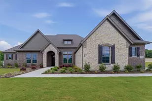 528 Lantana Dr, Weatherford, TX 76082 - Photo 3