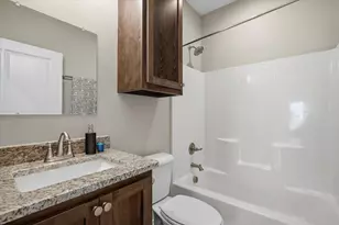 508 Goodjohn St, Collinsville, TX 76233 - Photo 25