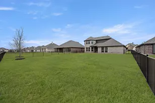 318 Bowrider Ln, Granbury, TX 76049 - Photo 27