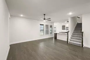 318 Bowrider Ln, Granbury, TX 76049 - Photo 7