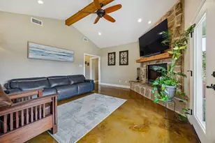 130 Judah Cir, Trenton, TX 75490 - Photo 5