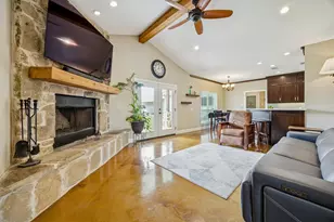 130 Judah Cir, Trenton, TX 75490 - Photo 5