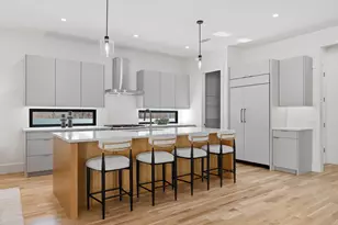 8806 Diceman Dr, Dallas, TX 75218 - Photo 11