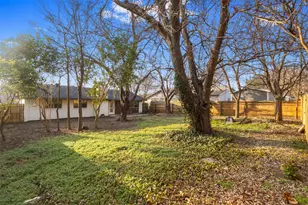 337 Meadowhill Dr, Garland, TX 75043 - Photo 23