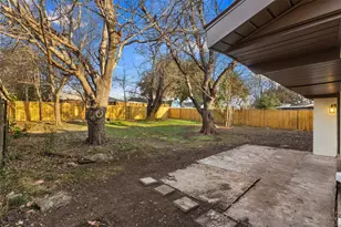 337 Meadowhill Dr, Garland, TX 75043 - Photo 21