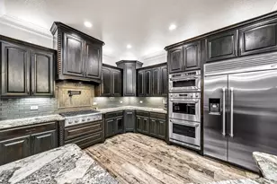 7839 Blanchard Way, Fort Worth, TX 76126 - Photo 9