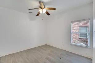 104 Harvest Hill Ln, Red Oak, TX 75154 - Photo 19