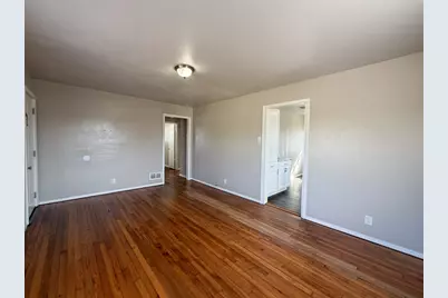 410 N Flat Street, Waxahachie, TX 75165 - Photo 5