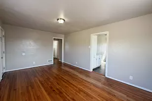 410 N Flat St, Waxahachie, TX 75165 - Photo 5