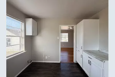 410 N Flat Street, Waxahachie, TX 75165 - Photo 7