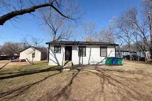 410 N Flat St, Waxahachie, TX 75165 - Photo 13