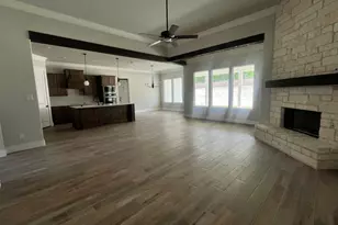 524 Lantana Dr, Weatherford, TX 76085 - Photo 5