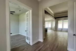 524 Lantana Dr, Weatherford, TX 76085 - Photo 3