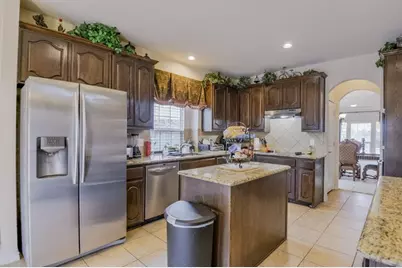 714 Carolyn T Hunt Drive, Cedar Hill, TX 75104 - Photo 7