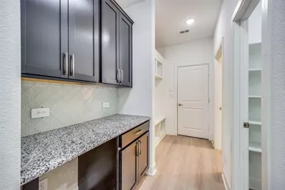 2100 Creekbluff Court, Lewisville, TX 75010 - Photo 15