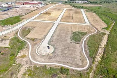 7007 Butterfield Drive, Sanger, TX 76266 - Photo 5