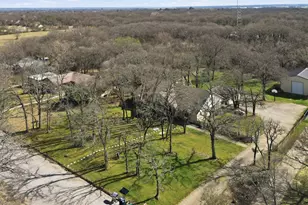 2712 Hartlee Ct, Denton, TX 76208 - Photo 3