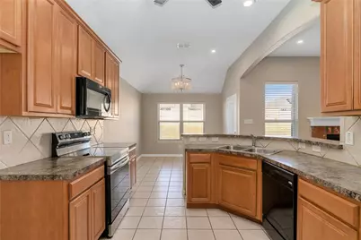 1517 White Willow Lane, Arlington, TX 76002 - Photo 15