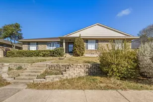 7651 La Bolsa Dr, Dallas, TX 75248 - Photo 1