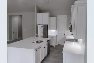 146 Hauser Place, Runaway Bay, TX 76426 - Photo 13