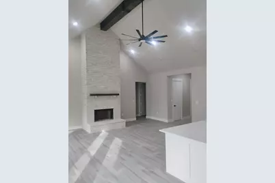 146 Hauser Place, Runaway Bay, TX 76426 - Photo 3