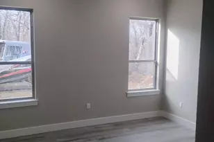 146 Hauser Pl, Runaway Bay, TX 76426 - Photo 9