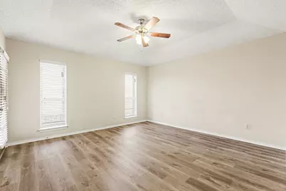 2213 Trinity Springs Drive, Carrollton, TX 75007 - Photo 21