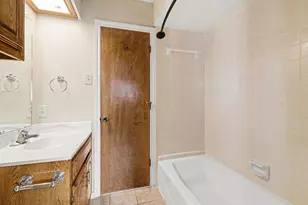 2213 Trinity Springs Dr, Carrollton, TX 75007 - Photo 19