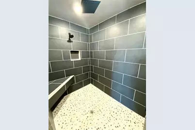 200 Peninsula Court, Bluff Dale, TX 76433 - Photo 15