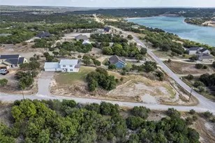 200 Peninsula Ct, Bluff Dale, TX 76433 - Photo 37